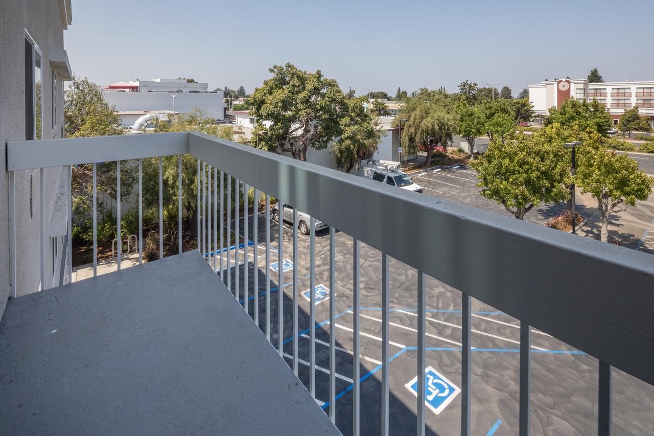 Holiday Inn Express - Sunnyvale - Silicon Valley By Ihg Εξωτερικό φωτογραφία